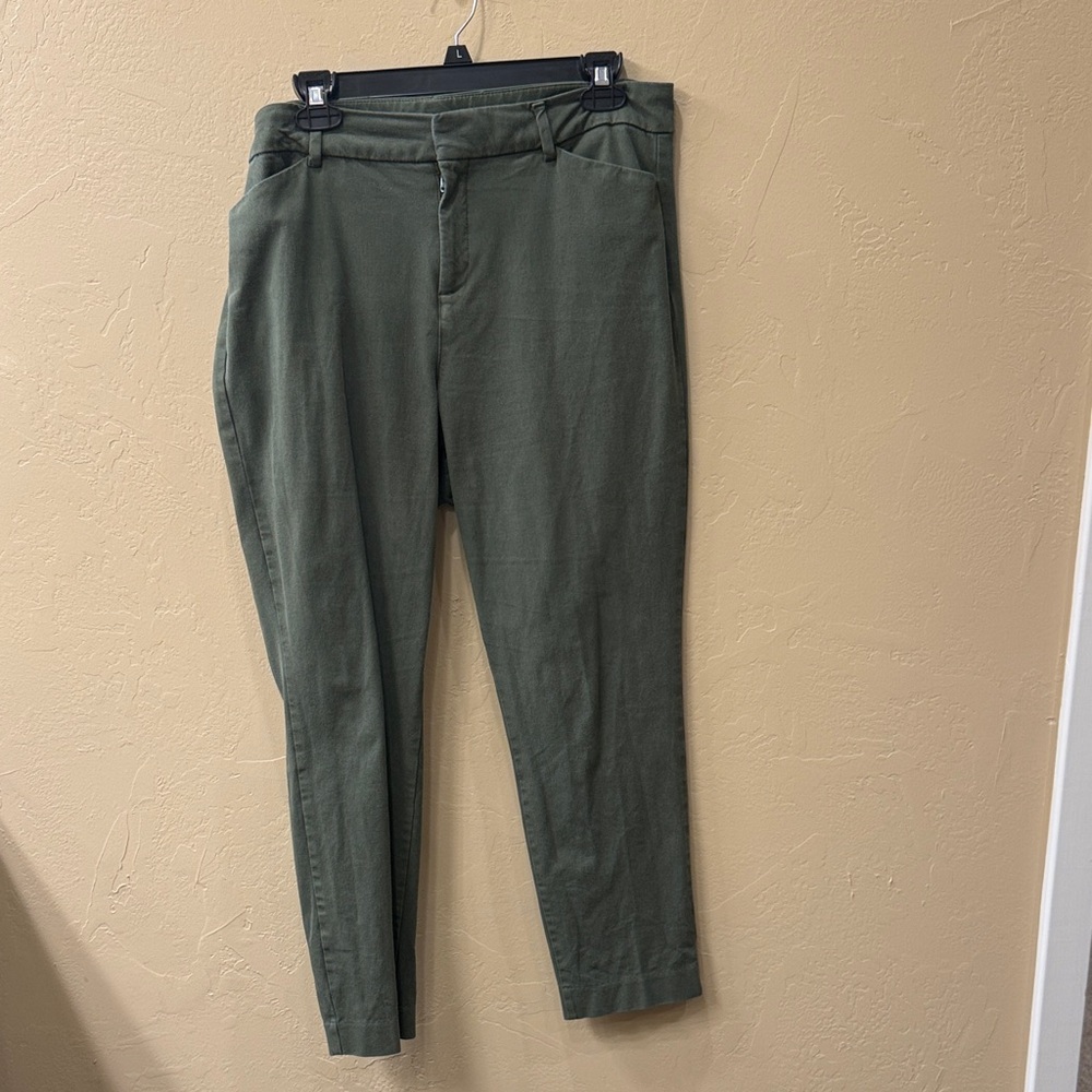 Old Navy Women's Green Trousers